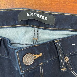 Express Women’s Jeggings Jeans New 6